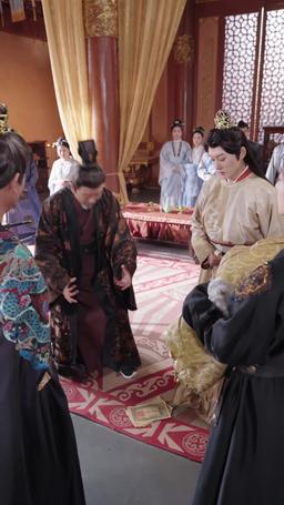 I Crowned My Useless Dad episode 14