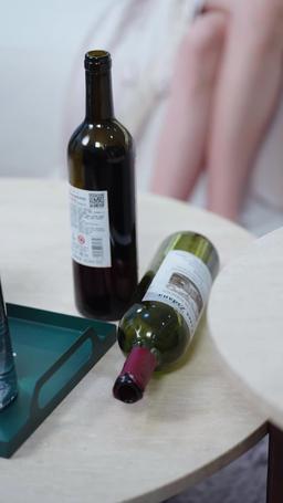 After the Divorce, She Takes It All episode 33