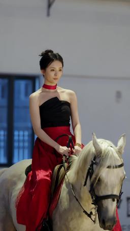 Surrender, My Stepson episode 11