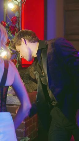 How to Kiss a Vampire episode 10