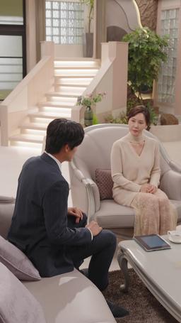 The Villain Next Door episode 33