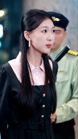 Oops, Roomie, You Picked the Wrong Girl! episode 34