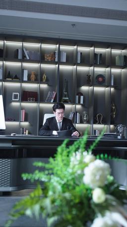 After the Divorce, She Takes It All episode 12