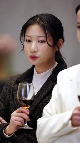 Falling for My Gold-Digger Wife episode 50