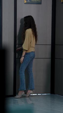 Married To A Stranger episode 22