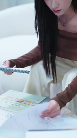 After the Divorce, She Takes It All episode 49