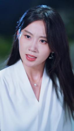 The Betrayal Game episode 35