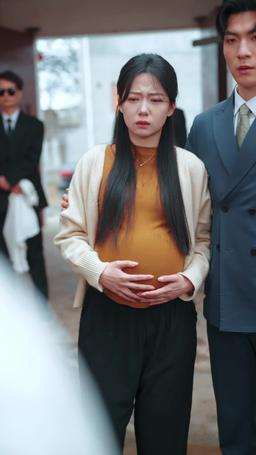 She Who Burns the Deadwood episode 17