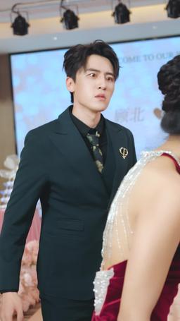 Mistaken at the Wedding, The Sister Fought Back episode 15