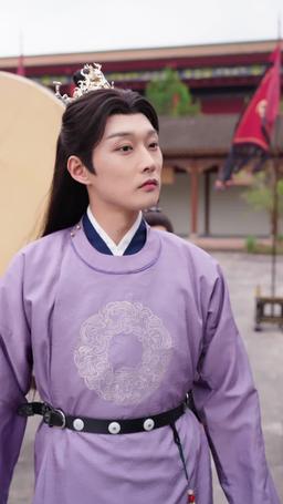 I Crowned My Useless Dad episode 52