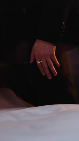 Love Me, but Hurt Me? episode 1