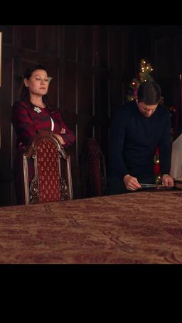 Christmas with a Prince: Becoming Royal episode 23