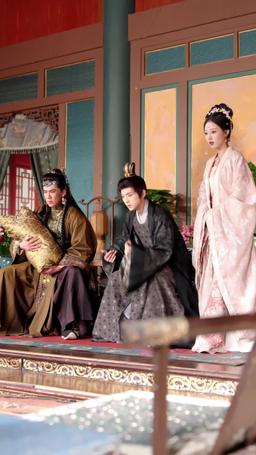 I Crowned My Useless Dad episode 50