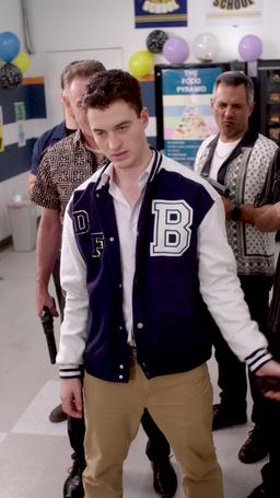 Mafia Boss Takes High School episode 59