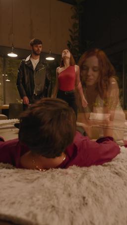 Love & Blood episode 26