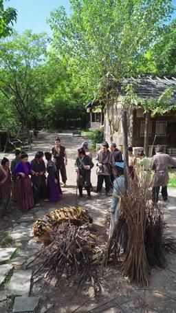 Claimed by My Hunter Husband episode 13