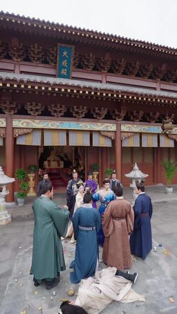 I Crowned My Useless Dad episode 37