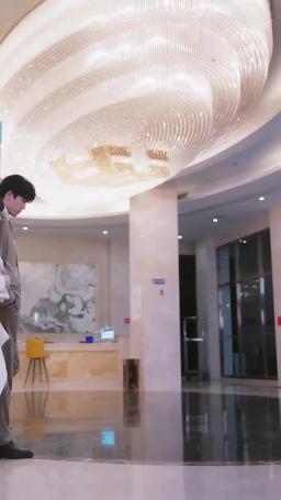 Spoiled by My Fiancé's Uncle episode 31