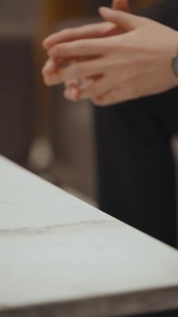 The Heiress's Regret: Spoiled by Her Three Brothers episode 7