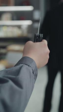 Collateral Hearts episode 10