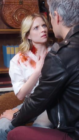 How to Kiss a Vampire episode 61