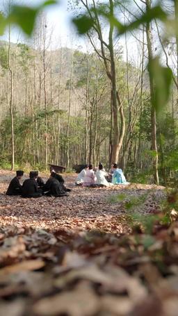 Back in Time: Pampered by My Seven Sisters episode 70