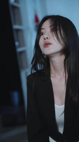 The Thorn Beneath the Silk episode 4
