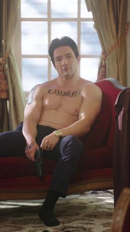 Secret Surrogate to the Mafia King episode 12
