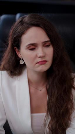 Married To A Stranger episode 34