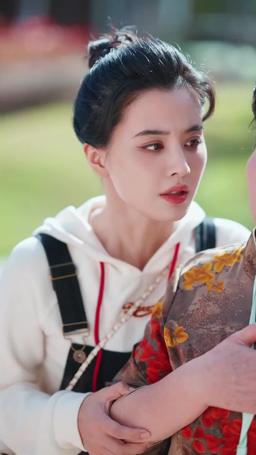 Billionaire Husband, Secret Wife episode 11